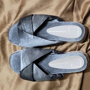 Dloce Vita slides/sandels